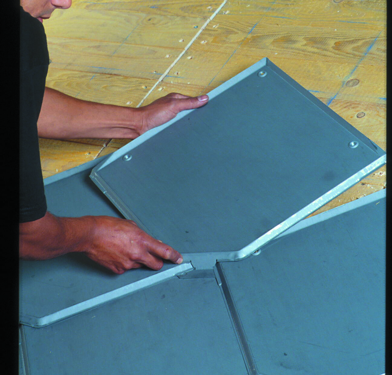Adeka_installation.jpg
